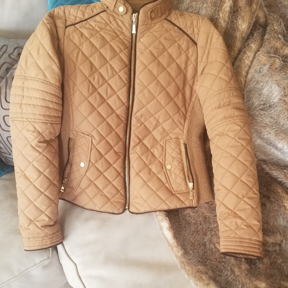 Jacket - Picture 2 of 3
